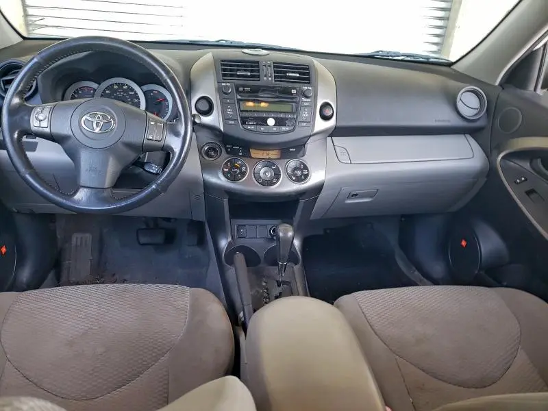 2011 TOYOTA RAV4 LIMITED  