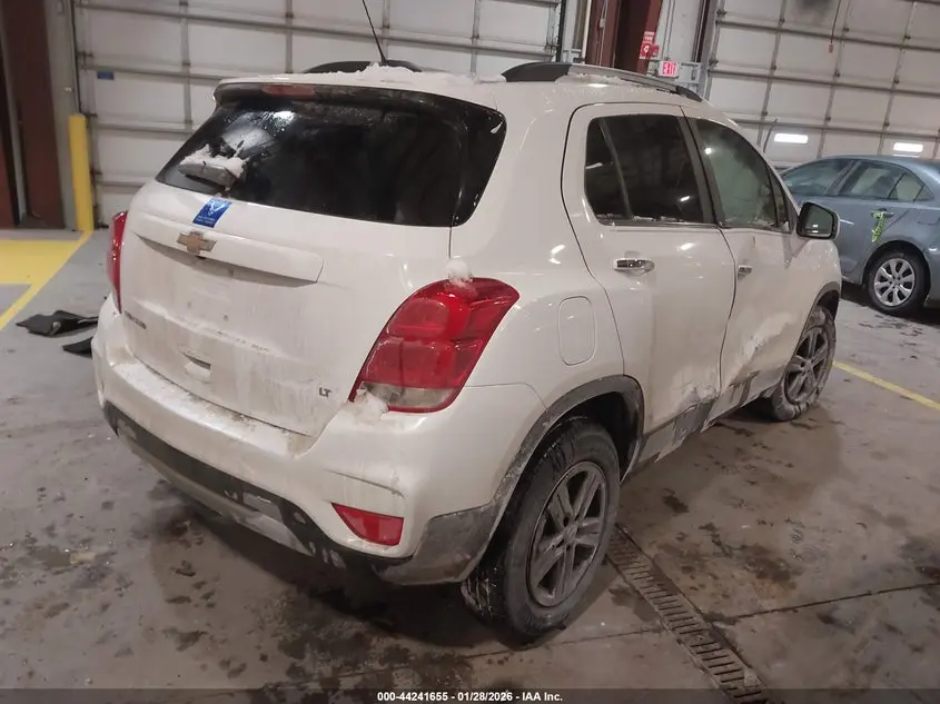 2020 CHEVROLET TRAX AWD LT