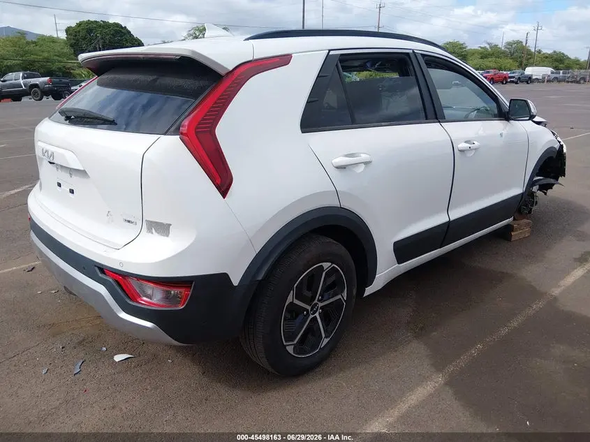 2024 KIA NIRO EX