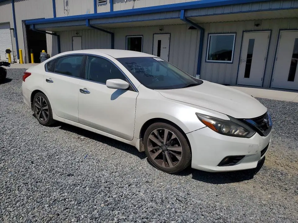 2016 NISSAN ALTIMA 2.5 SR  