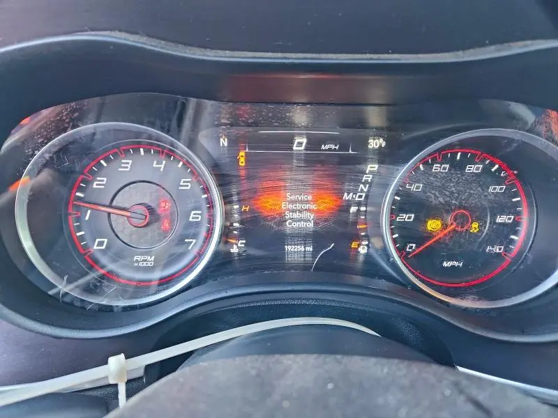 2015 DODGE CHARGER SE  