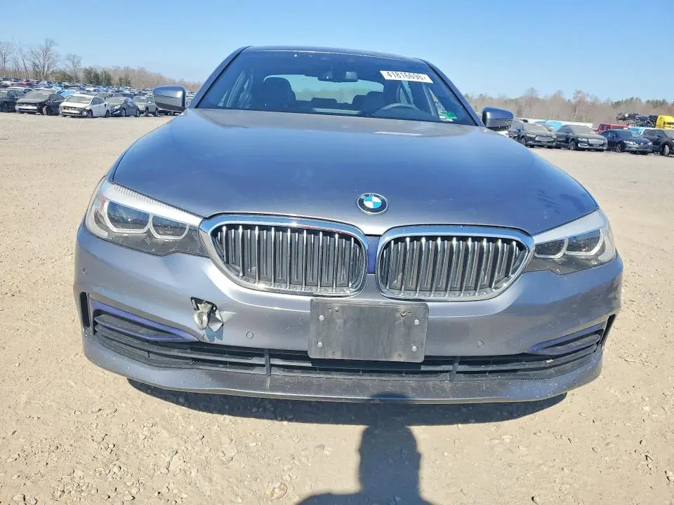 2019 BMW 530 XI  