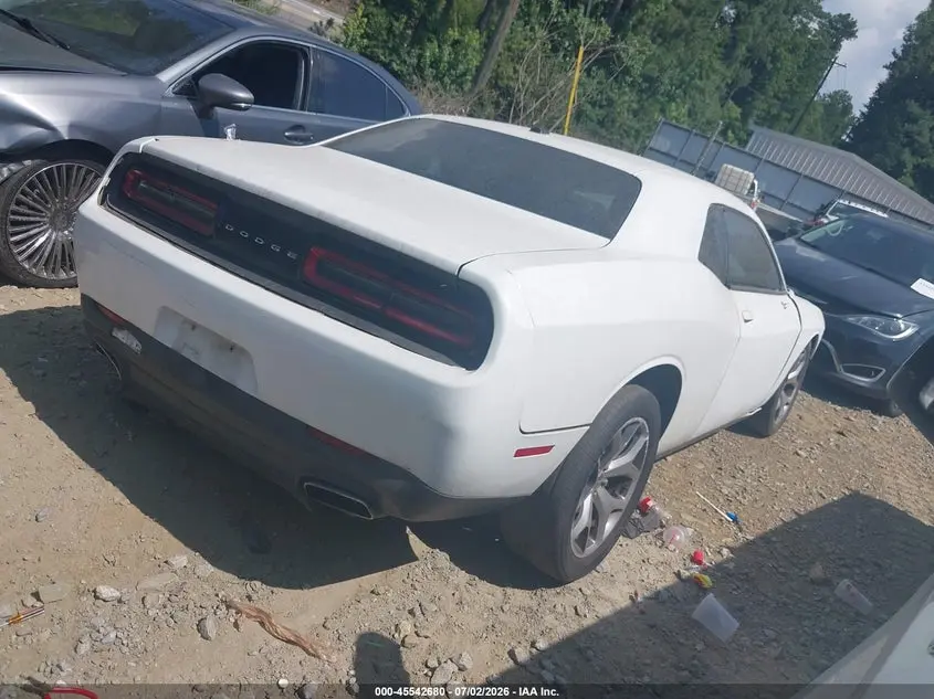 2015 DODGE CHALLENGER SXT
