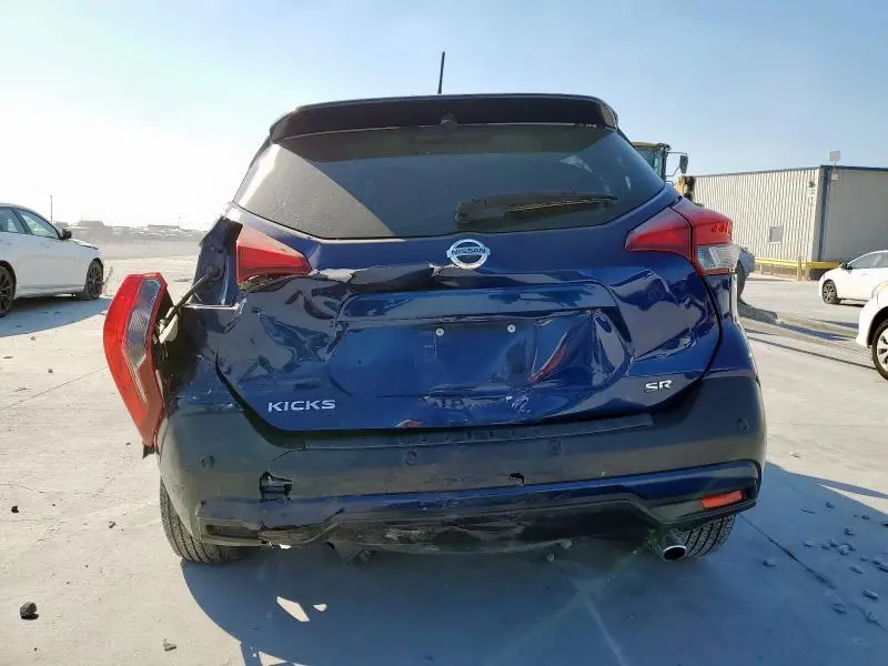 2020 NISSAN KICKS SR  