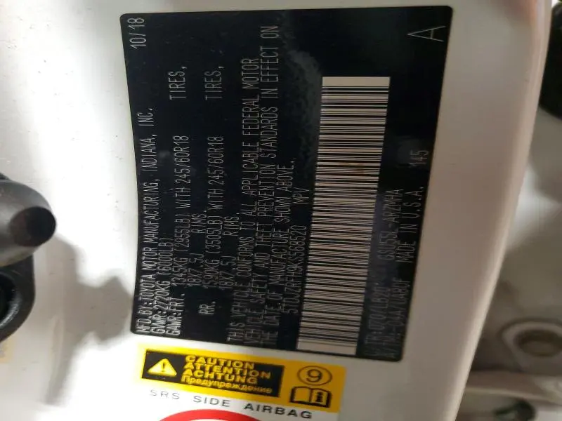 2019 TOYOTA HIGHLANDER SE  