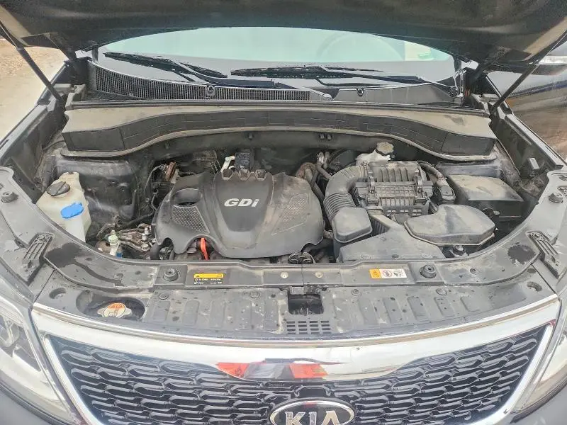 2014 KIA SORENTO LX  