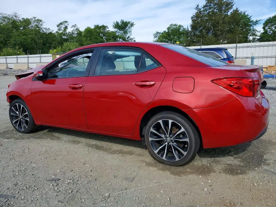 2017 TOYOTA COROLLA SE  