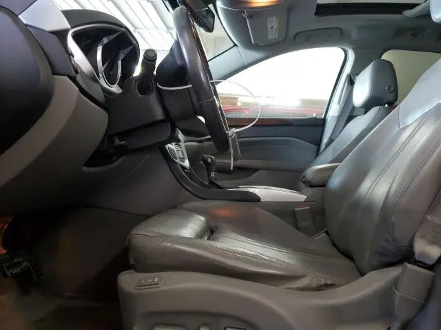 2011 CADILLAC SRX LUXURY COLLECTION  