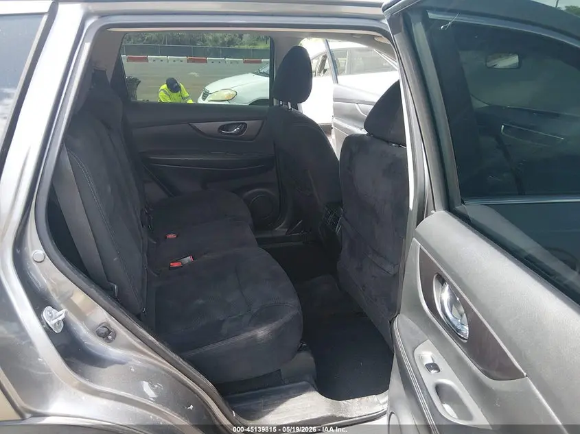 2016 NISSAN ROGUE S