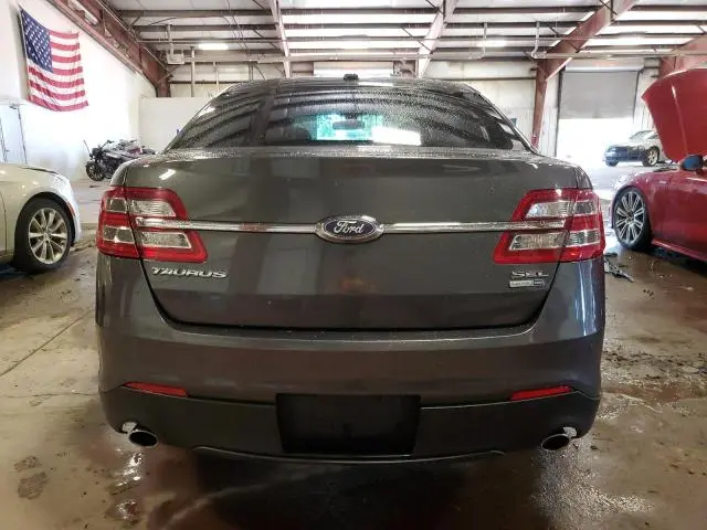 2017 FORD TAURUS SEL  