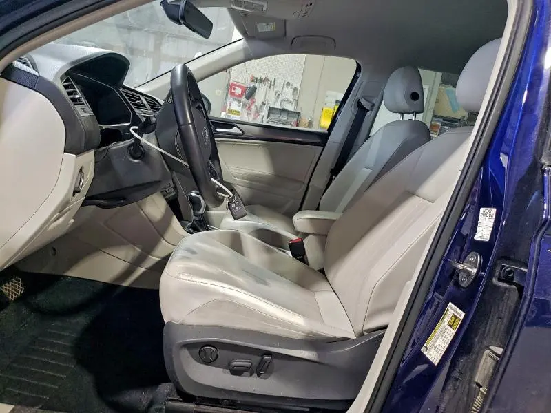 2022 VOLKSWAGEN TIGUAN SE  