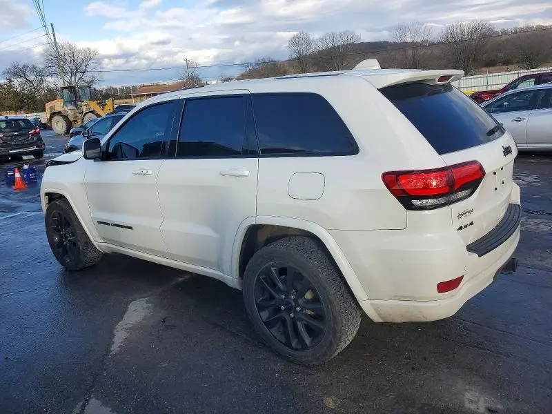 2019 JEEP GRAND CHEROKEE LAREDO  