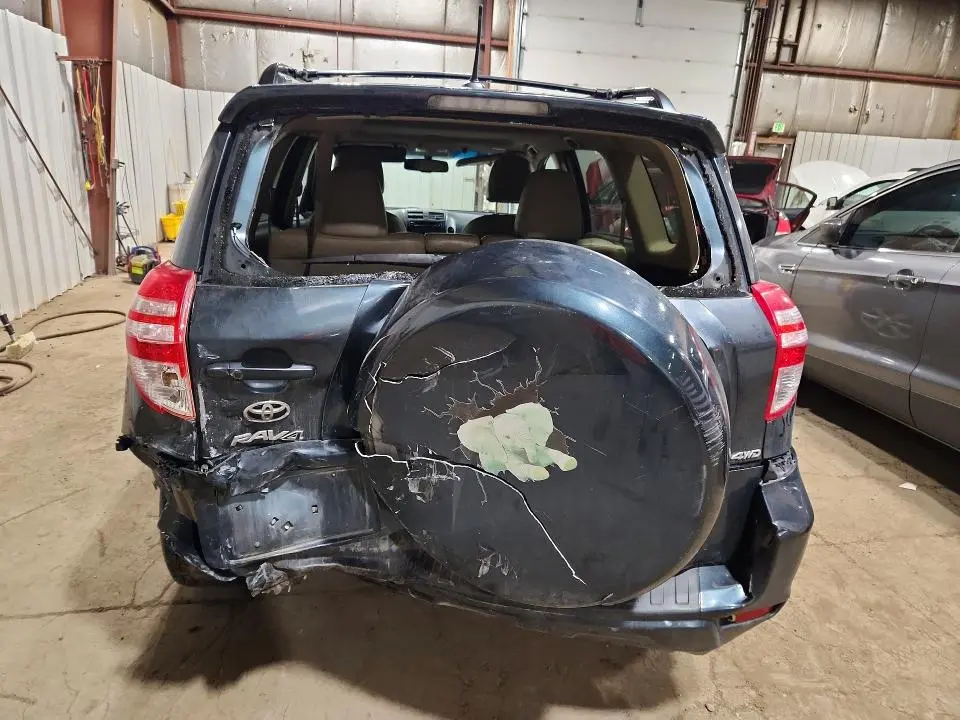 2012 TOYOTA RAV4 LIMITED  