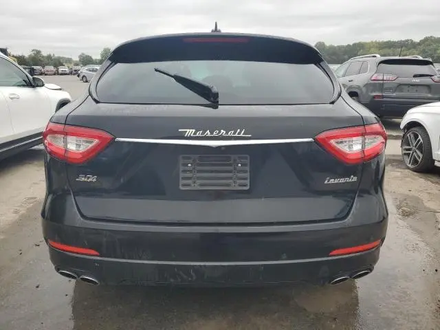 2020 MASERATI LEVANTE SQ4
