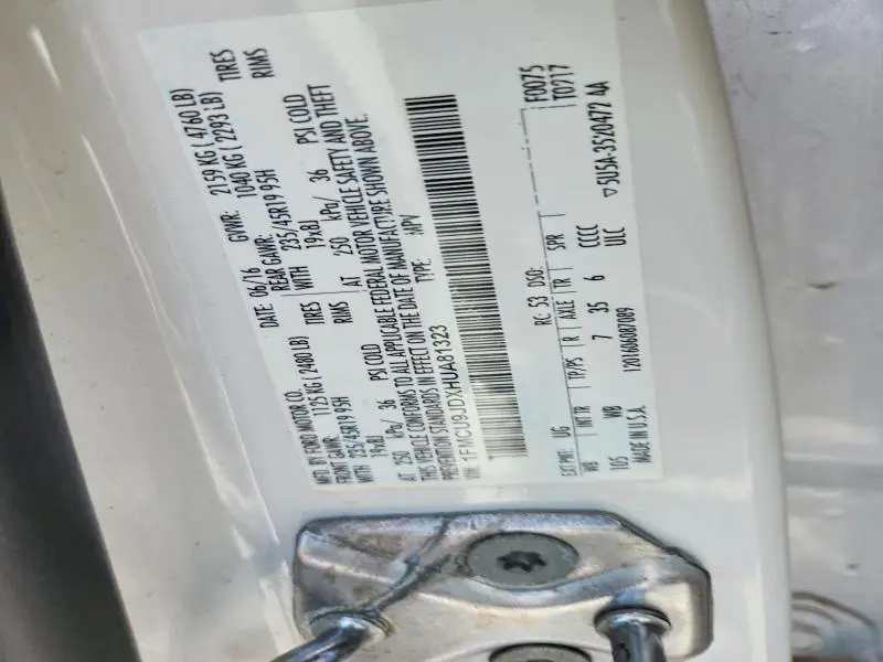 2017 FORD ESCAPE TITANIUM  
