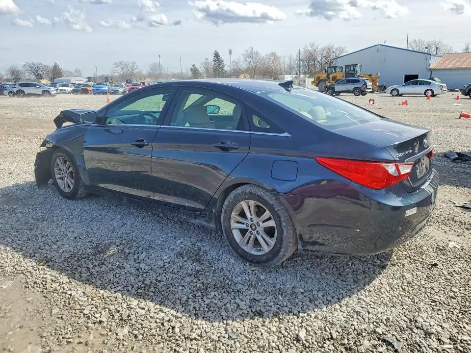 2013 HYUNDAI SONATA GLS  