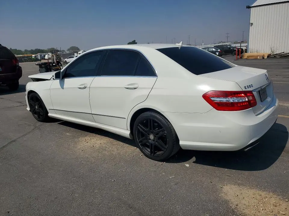 2010 MERCEDES-BENZ E 350  