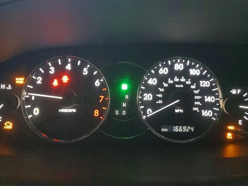 2010 TOYOTA AVALON XL  