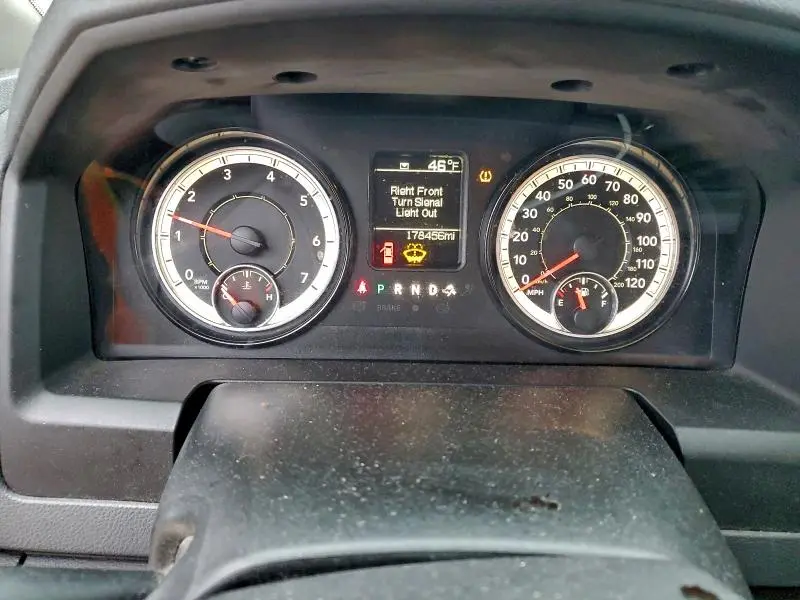 2019 RAM 1500 CLASSIC TRADESMAN  