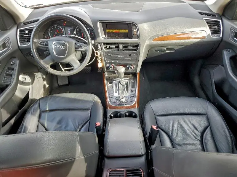 2010 AUDI Q5 PREMIUM PLUS  