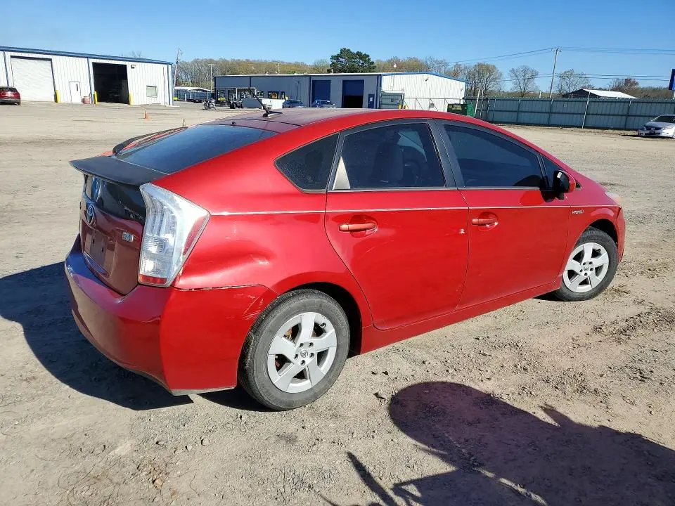 2011 TOYOTA PRIUS TWO  