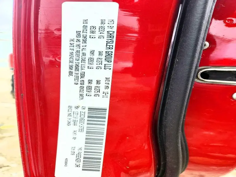 2012 DODGE CHARGER SE  