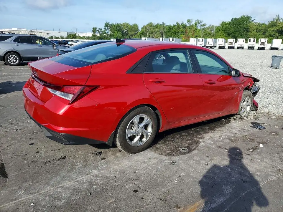 2023 HYUNDAI ELANTRA SE  