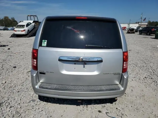 2010 CHRYSLER TOWN & COUNTRY LX  