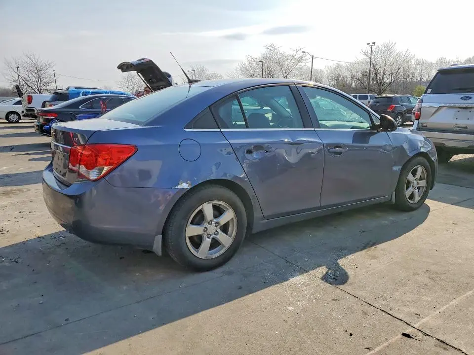 2013 CHEVROLET CRUZE LT  
