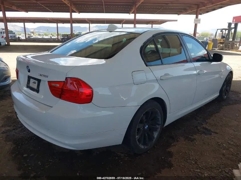 2010 BMW 328I  