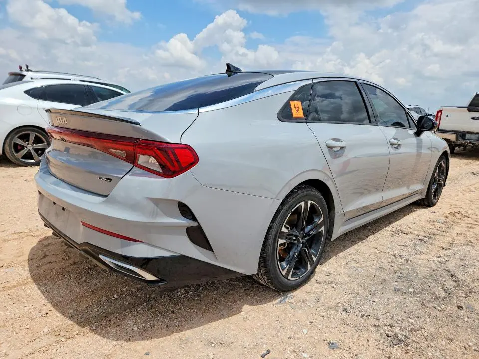 2022 KIA K5 GT LINE  