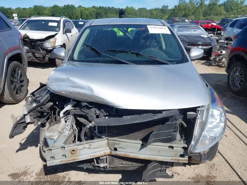 2016 NISSAN VERSA 1.6 SV
