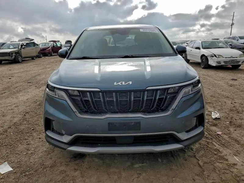 2023 KIA CARNIVAL EX  