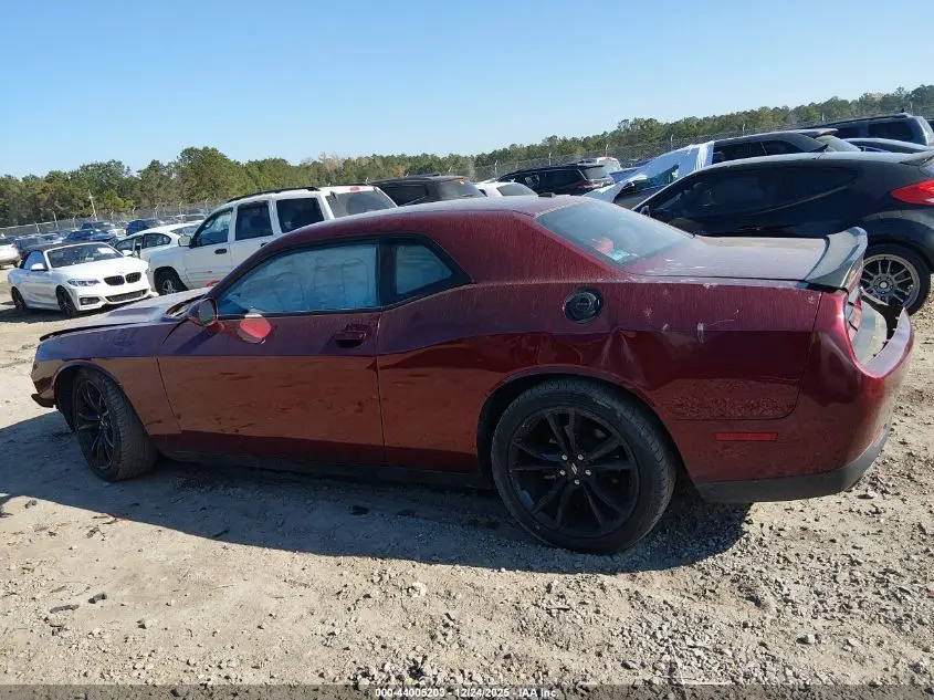 2018 DODGE CHALLENGER SXT