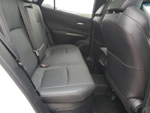 2024 TOYOTA VENZA LE  