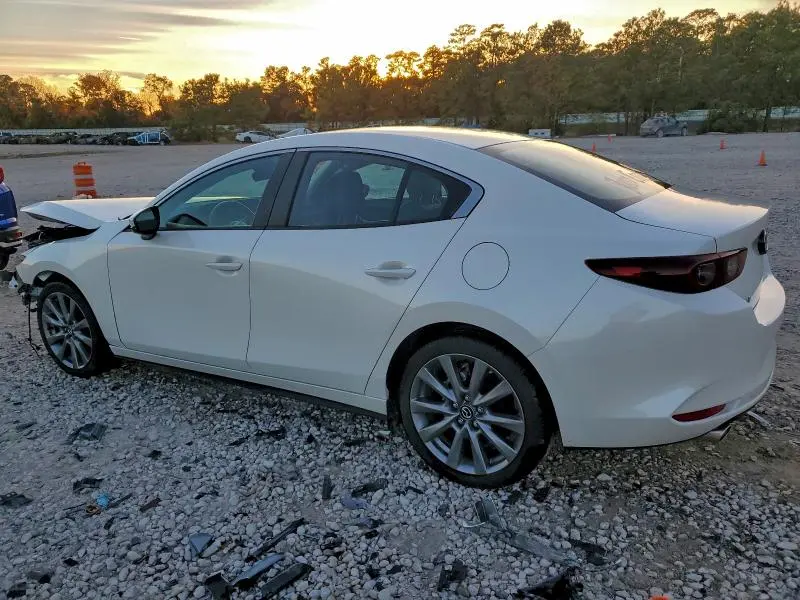 2024 MAZDA 3 PREFERRED  