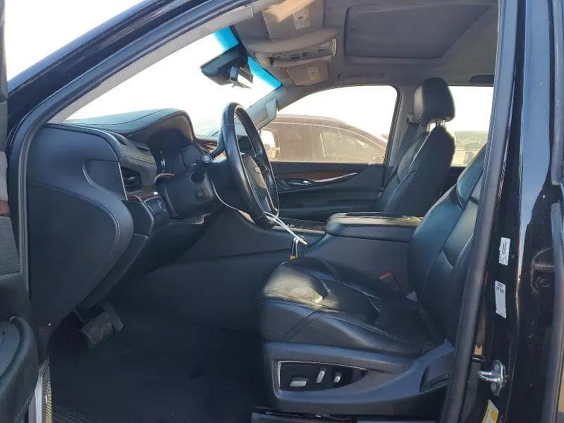2019 CADILLAC ESCALADE ESV LUXURY  