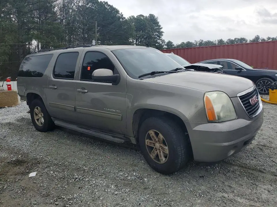 2012 GMC YUKON XL C1500 SLE  