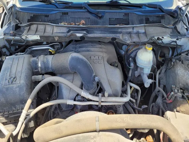 2014 RAM 1500 ST  