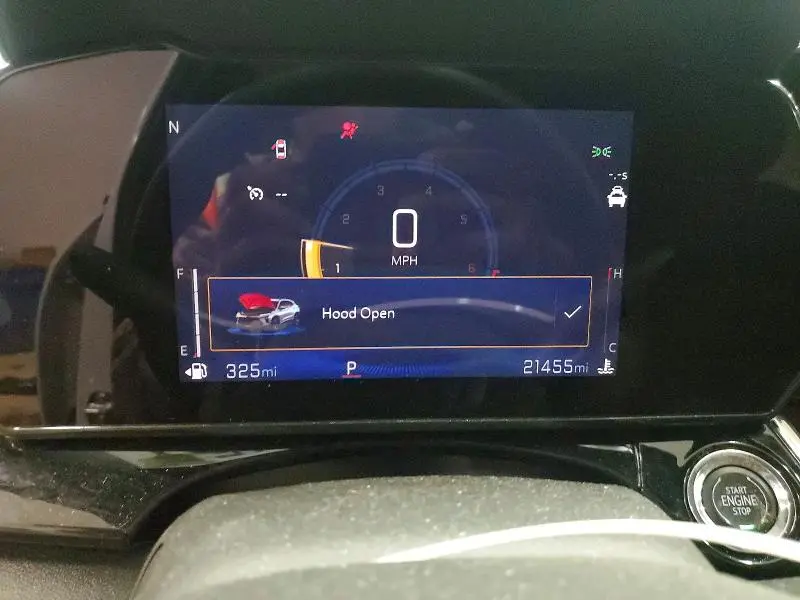 2025 CHEVROLET TRAX 2RS  