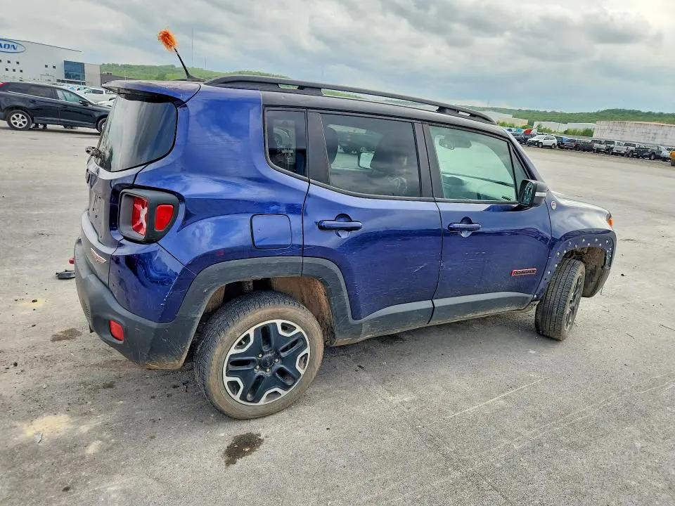 2016 JEEP RENEGADE TRAILHAWK  