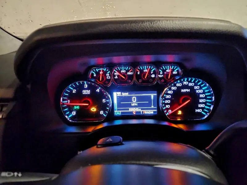 2015 CHEVROLET SUBURBAN K1500 LT  