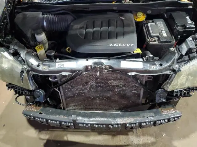 2015 DODGE GRAND CARAVAN SE  