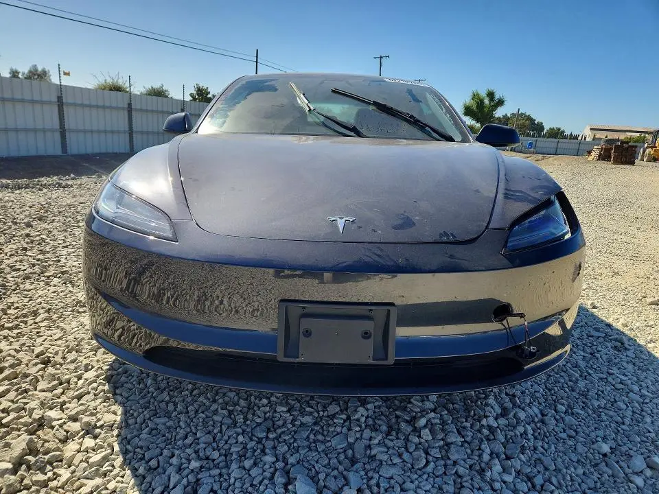2025 TESLA MODEL 3   