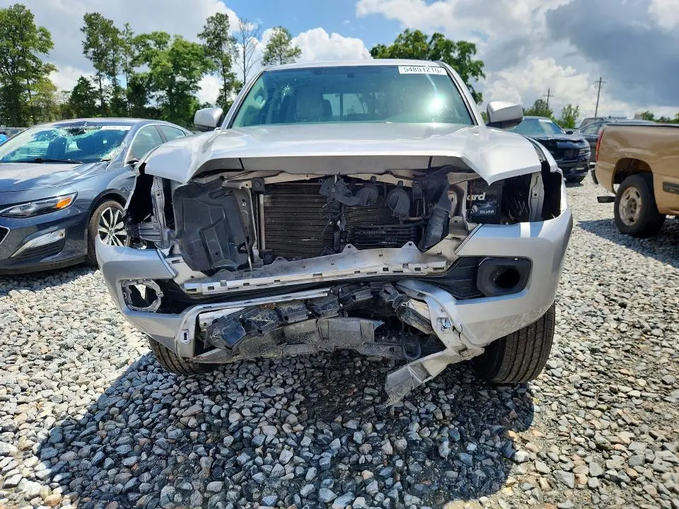 2016 TOYOTA TACOMA SR5 V6  
