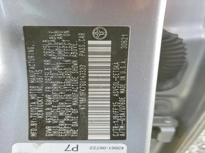 2016 TOYOTA CAMRY SE  