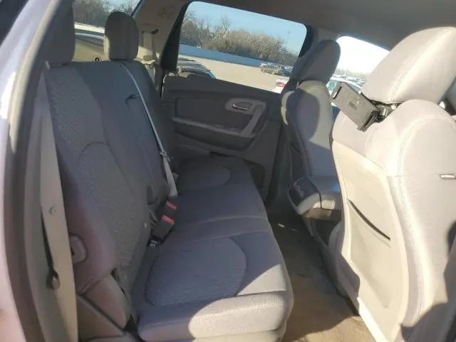 2012 CHEVROLET TRAVERSE LS  