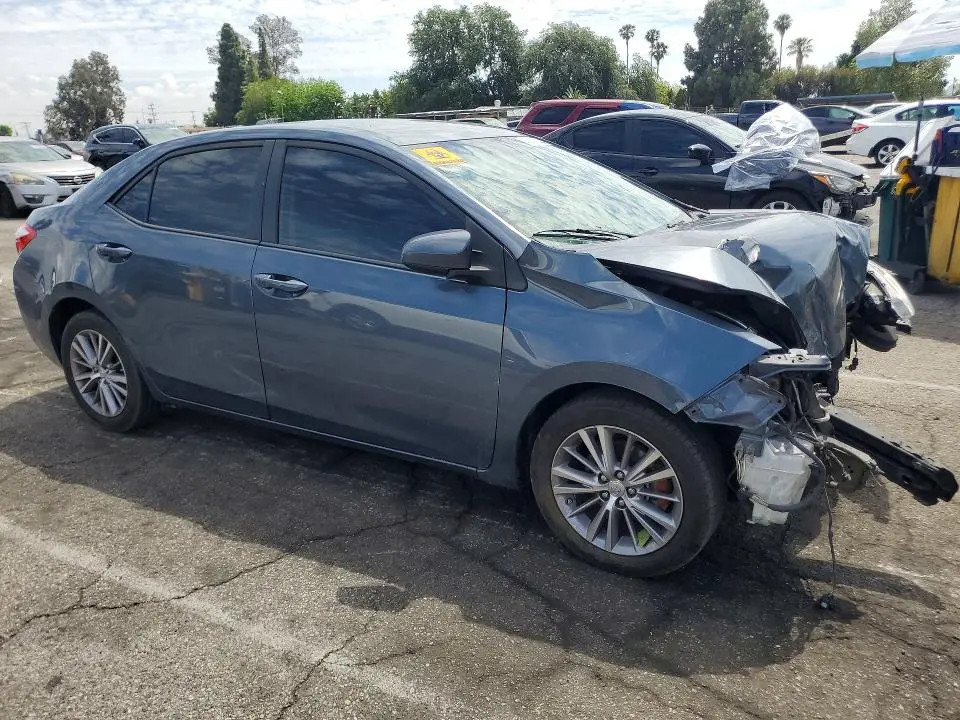 2014 TOYOTA COROLLA LE PLUS  