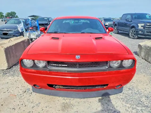 2010 DODGE CHALLENGER SE  