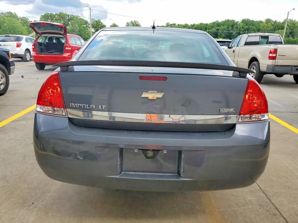 2010 CHEVROLET IMPALA LT  